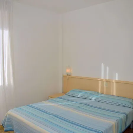 Lovely Seaview Flat-beahost